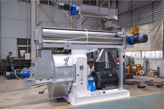Máquina de fabricação de pellets de ração para aves fabricada na China, moinho de pellets para ração de frango, máquina de peletização para ração animal, linha de produção de ração animal, linha de moinho de pellets